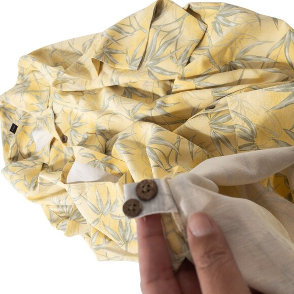 Tommy Bahama Bundle of 3 Silk Short Sleeve Button Down Tops Tropical Hawaiian XL - Picture 5 of 16